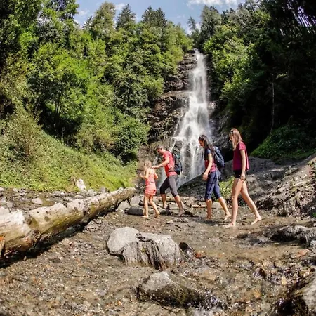 Apartment In Near Hochzillertal Skiing