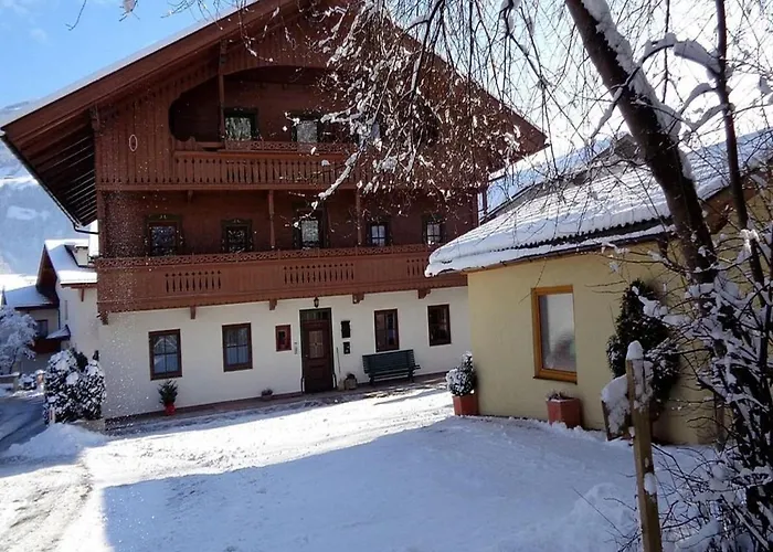 In Near Hochzillertal Skiing 아파트 *