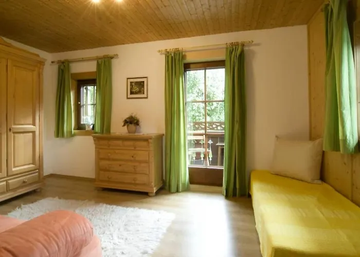 Apartment In Near Hochzillertal Skiing Fuegen