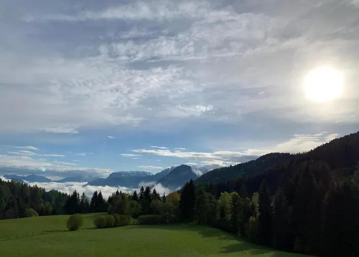 In Near Hochzillertal Skiing Apartment *