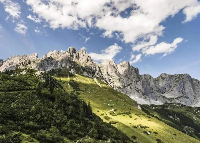 Apartment In Near Hochzillertal Skiing *